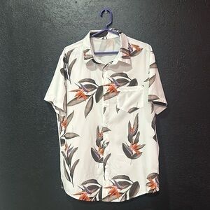 SHEIN Men’s white Floral Button Down Shirt Size L